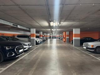 Parking coche en Plaza Donoso Cortés - Avenida Magdalena. Venta de plaza de garaje en zona ronda magdalena