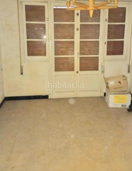 Foto dd3771a7-d045-4ec7-b9b5-0e454484c5f9. Pis a Parque Geólogo José Royo Gómez Castellón de la Plana