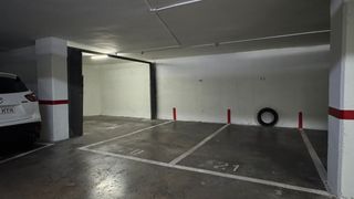 Aparcament cotxe a Parque RIbalta - Plaza de Toros. Venta de plaza de aparcamiento doble en zona hospital provincial