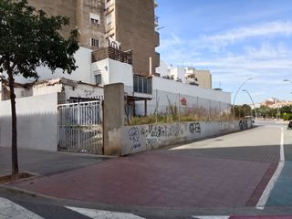 Terreny residencial a Estadio Castalia