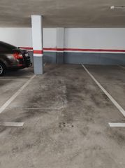 Aparcament cotxe a Ensanche - Río Jucar. Venta de plaza de aparcamiento en zona avenida villarreal