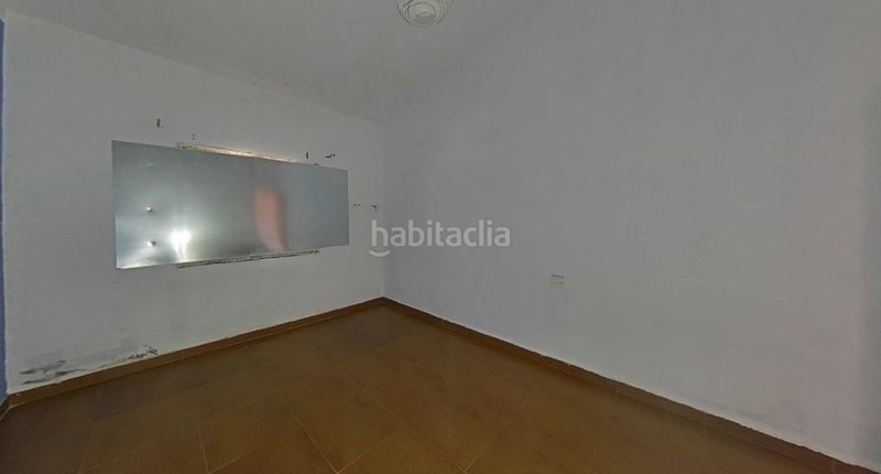 Foto d47e9df3-5d8a-4bb1-86b4-0e82445d9245. Casa amb xemeneia calefacció aparcament a Vilafamés