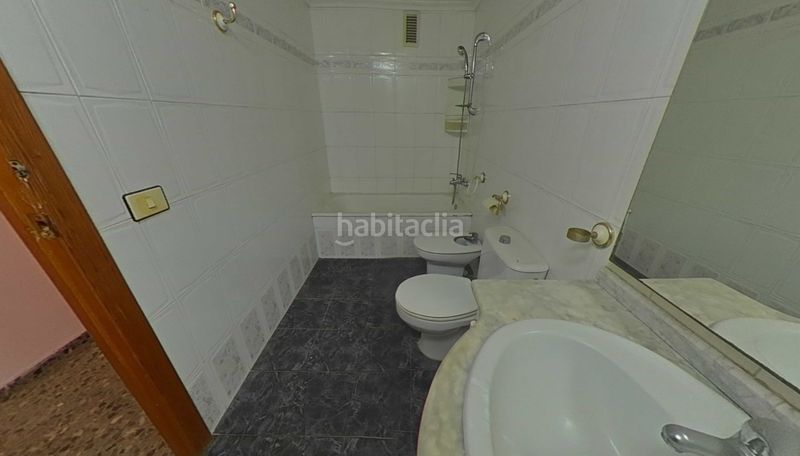 Foto dbd3a154-da07-488d-a96c-916f50159d78. Pis a Nules