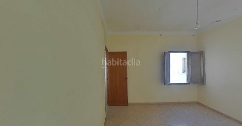 Foto a3a79903-5874-4f87-9b88-0208c3553649. Pis a Llombai Burriana
