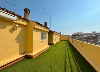 Lloguer Dúplex a Carrer de manuel bellido 5. Sensacional ático dúplex en zona corte inglés con 3 habitaciones