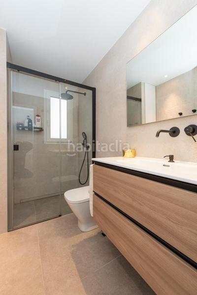 Foto 2cad0947-b313-490a-b3ac-4eb1a9287952. Alquiler piso fantastica vivienda en centro ciudad. en Alicante