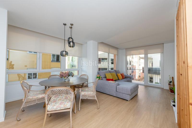 Foto e003e1d8-d29b-41d4-b570-1c620cd87f26. Alquiler piso fantastica vivienda en centro ciudad. en Alicante