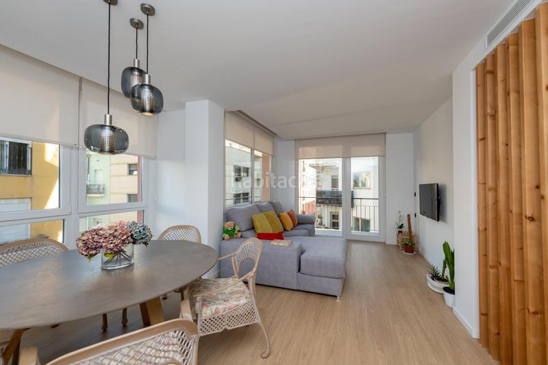 Foto 4a4f9bdf-c92c-4cf5-8b89-8faa58f2dbd7. Rent flat with heating in Barrio del Centro Alicante