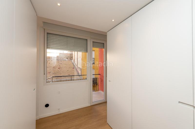 Foto d4ea455a-edd1-4da5-ba0b-6a541f2bf50f. Rent flat with heating in Barrio del Centro Alicante