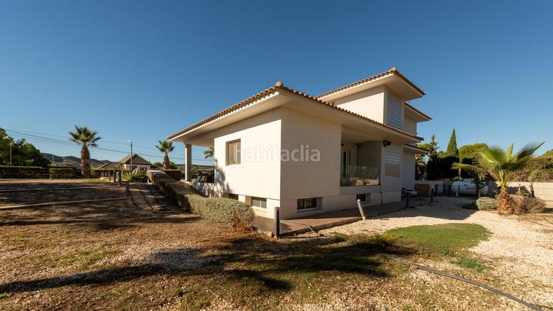 Foto 4654bc46-768e-42a2-943a-0e066a6045d2. Xalet amb calefacció aparcament piscina a Pla de la Vallonga Alicante