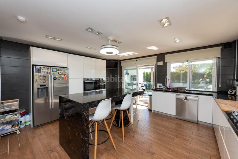 Foto 56794b56-243f-4a02-a764-123cc3f2079a. Xalet amb calefacció aparcament piscina a Pla de la Vallonga Alicante