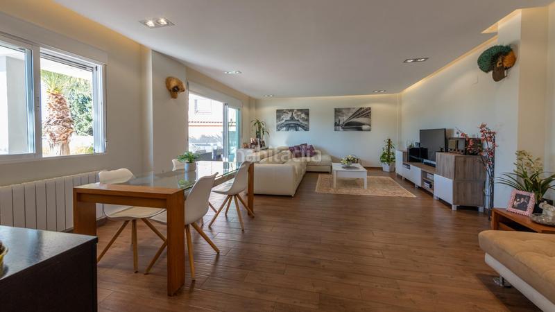 Foto 99af5c05-e43f-4bc2-a938-ab9588bd88cb. Xalet amb calefacció aparcament piscina a Pla de la Vallonga Alicante