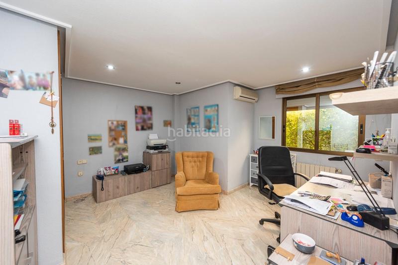 Foto 2bd5f932-b09f-490e-a2f6-f9c6947209ae. Chalet  familiar de lo mejor de la zona en Petrer
