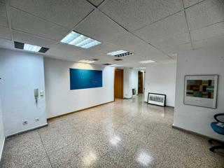 Bureau  Calle callosa de segura. Fantástica