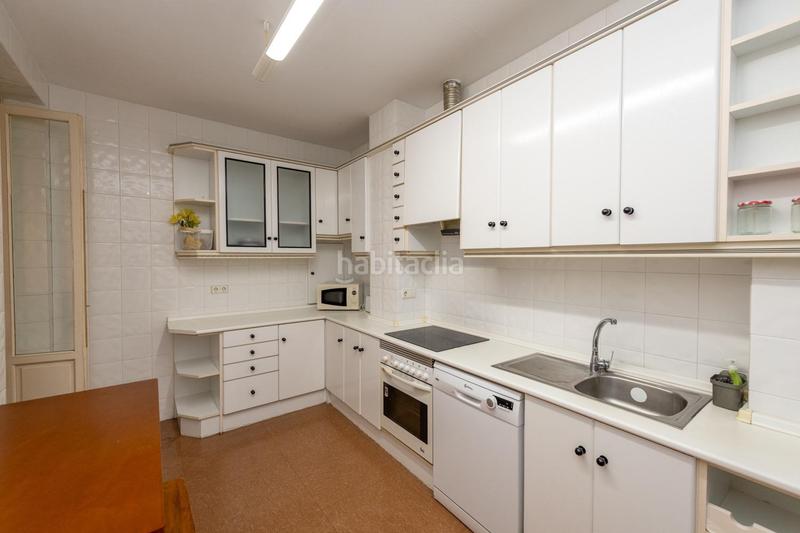 Foto 1c817d1b-34d9-468e-9530-7ce2da2551a9. Appartement dans Casco Antiguo - Sta. Cruz - Ayuntamiento Alicante