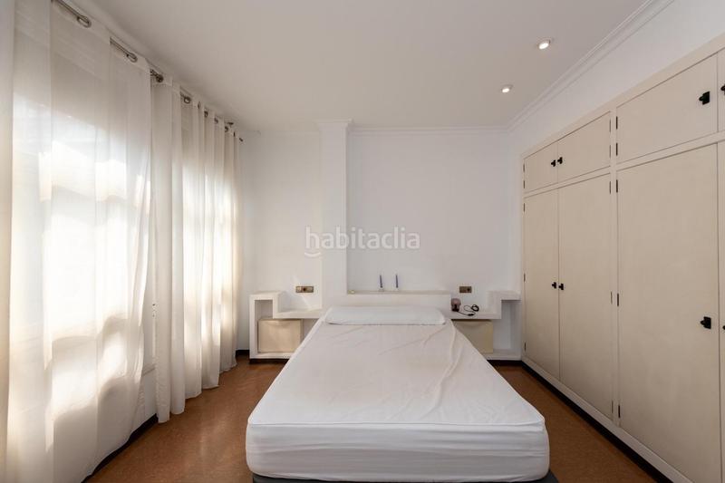 Foto 1d37bac0-3aee-4e42-8e17-bc214f830220. Appartement dans Casco Antiguo - Sta. Cruz - Ayuntamiento Alicante