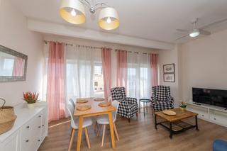 Location Appartement à Barrio del Centro. Alquiler con encanto en pleno corazón de la ciudad !!!