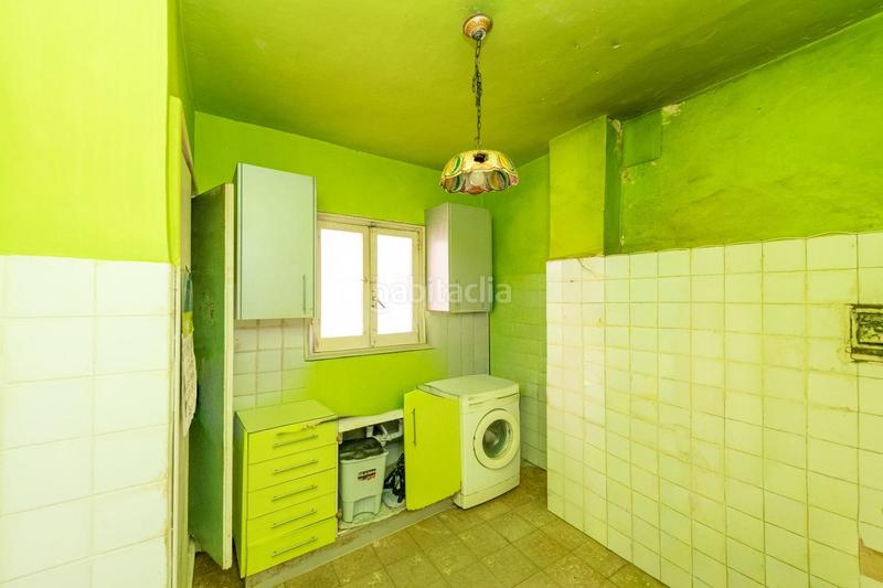 Foto cd8e389f-fa3d-4768-ae25-76286c8a0c46. Flat in Barrio del Centro Alicante