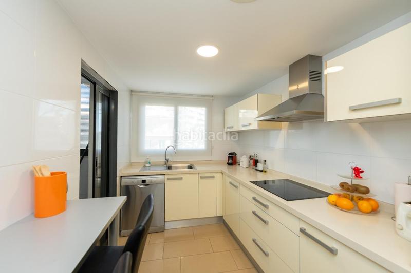 Foto f8b7b2d0-98e7-4f7f-ab71-be43f23e46d1. Alquiler piso vivienda en zona PAU 5 en PAU 5 Alicante