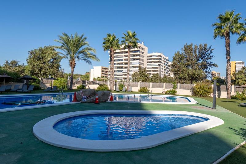 Foto f603ab92-f700-4e68-b7c5-b8071a87c453. Miete etagenwohnung mit heizung parking pool in PAU 5 Alicante