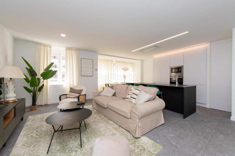Foto b64c308e-23fb-4a25-814d-5c001e7fbcdf. Alquiler piso fantástica vivienda en el centro de la ciudad en Alicante