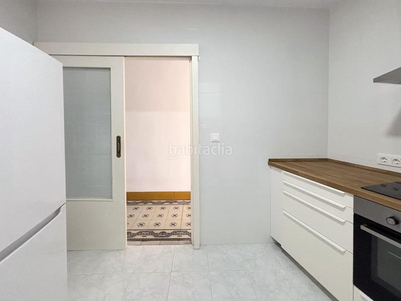 Foto 6bfef24a-81e4-4f04-ae8f-92b7239f7259. Piso espectacular piso en plaza de los luceros en Alicante