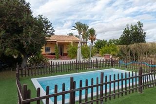 Affitto Chalet in Torrellano. Casa tipica en torrellano.