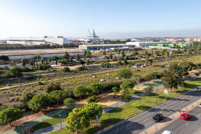 Foto 6250c00a-d47d-46cf-9823-5502726fd128. Attique avec chauffage parking piscine dans Benalúa Alicante