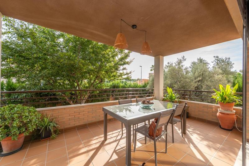 Foto 2a11b167-6e63-4a33-a923-eaca2ddc9e01. Casa aparellada amb calefacció aparcament piscina a Mutxamel