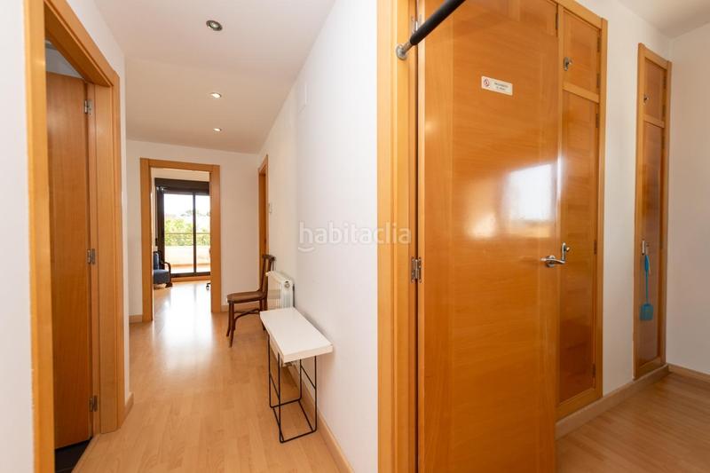 Foto 4b4e2bcd-cdac-4dad-adf0-a126fc4145db. Casa aparellada amb calefacció aparcament piscina a Mutxamel