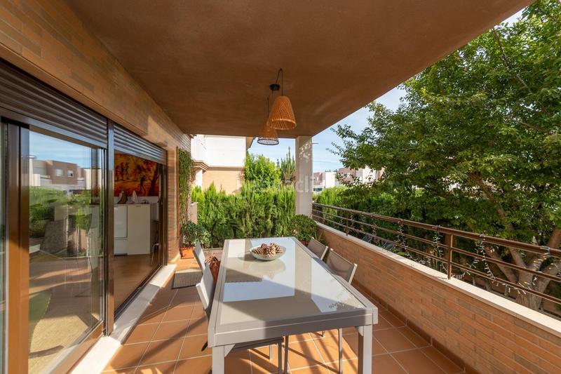 Foto 5c324eb7-4562-4f99-9441-fcfdef31a898. Casa aparellada amb calefacció aparcament piscina a Mutxamel