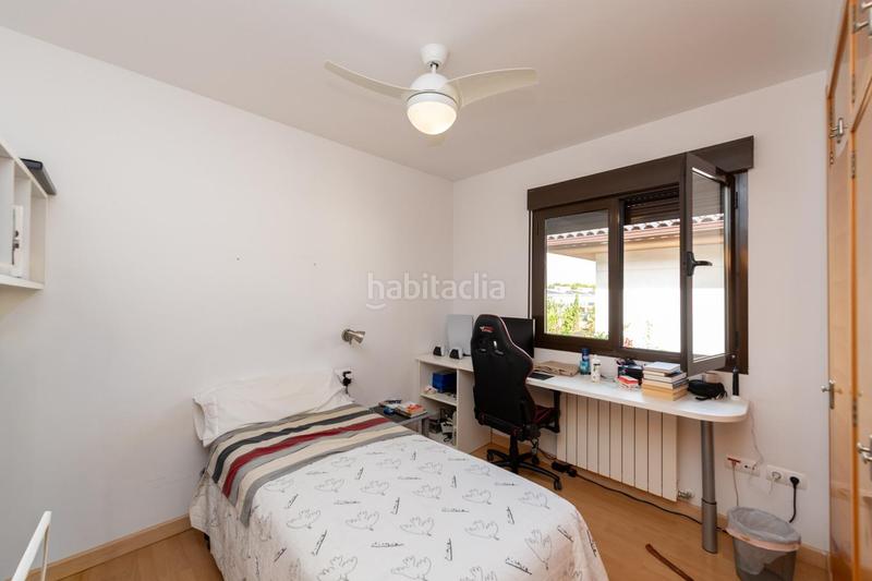 Foto 71628470-ed76-4664-ad2c-52bf6b39a92c. Casa aparellada amb calefacció aparcament piscina a Mutxamel