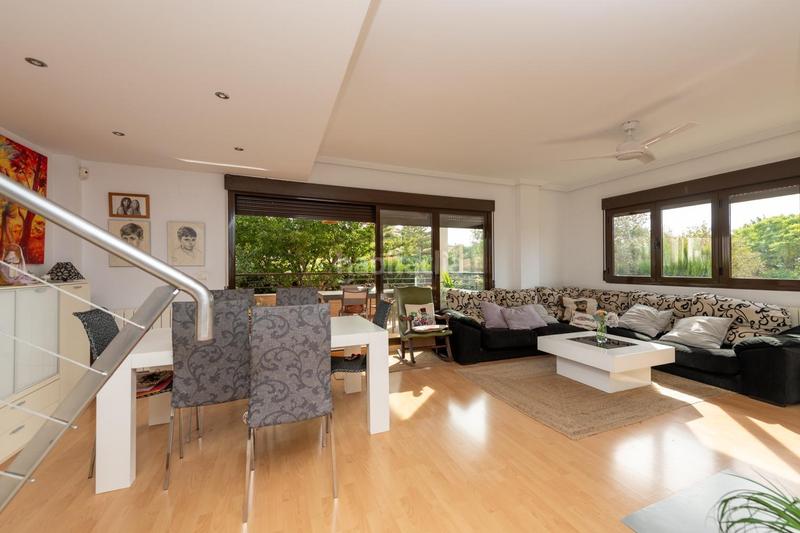 Foto 82bc4f2c-5c7c-4d6b-bd1f-2007914022d7. Casa aparellada amb calefacció aparcament piscina a Mutxamel