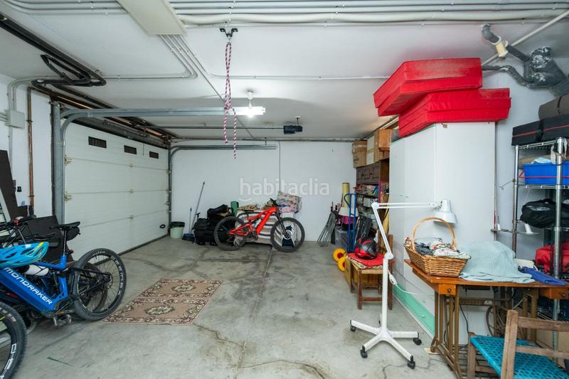 Foto e68067b4-5f4d-4fc0-881d-73145a18cdb3. Casa aparellada amb calefacció aparcament piscina a Mutxamel