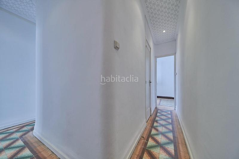 Foto aece2c48-13f7-4d0b-bb53-82a764f0de27. Appartamento in calle gerona 3 in Barrio del Centro Alicante