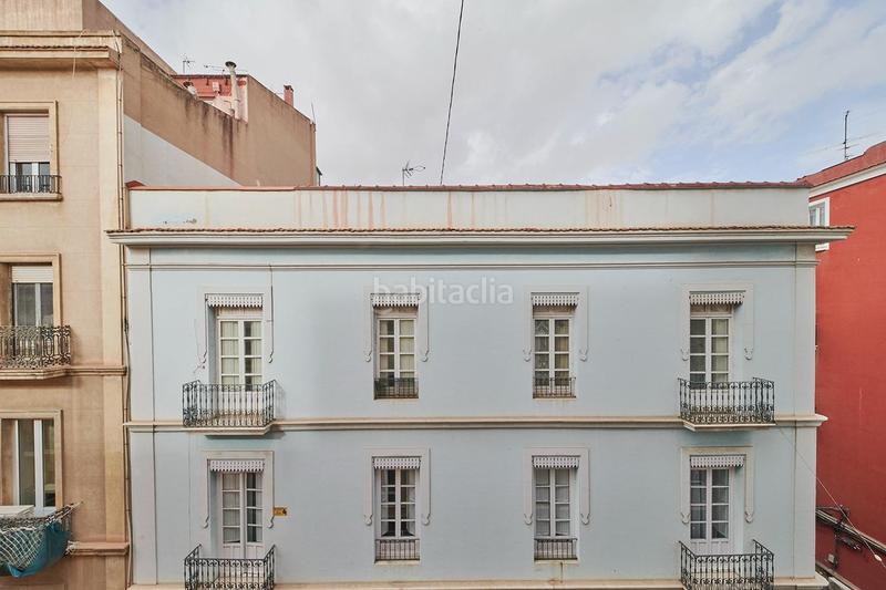 Foto b7b59573-f5bc-4cc5-9248-a452865d502b. Appartamento in calle gerona 3 in Barrio del Centro Alicante