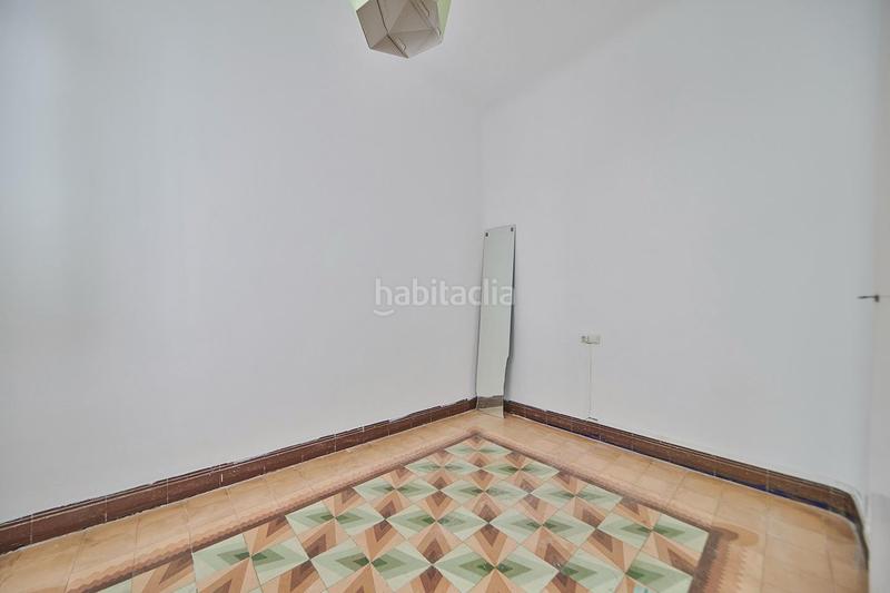 Foto e68088b8-3d02-4c84-b7e8-a8b3f9a46920. Appartamento in calle gerona 3 in Barrio del Centro Alicante