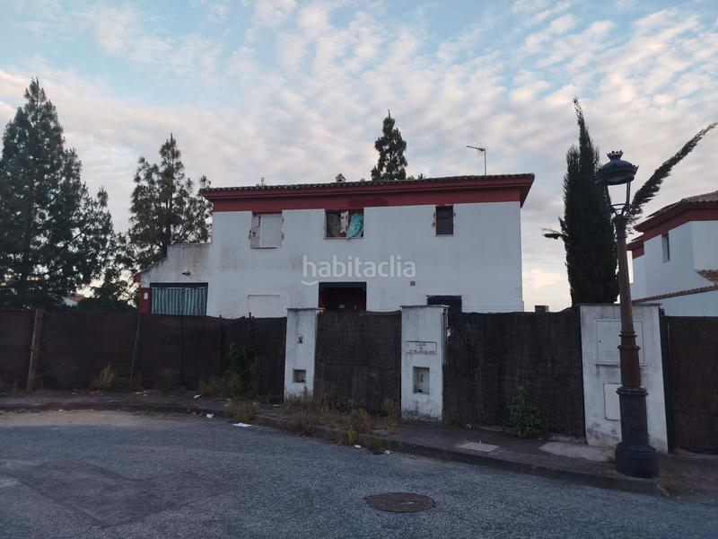 Foto d4971996-0920-48c0-ab37-cf9bee6f3b6d. Chalet with parking pool in Loreto Espartinas