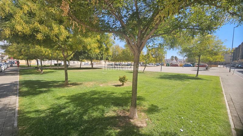 Foto ef859361-5e2d-4437-a9e4-0875fd1842f3. Pis amb calefacció aparcament a El Arenal - La Pólvora Dos Hermanas