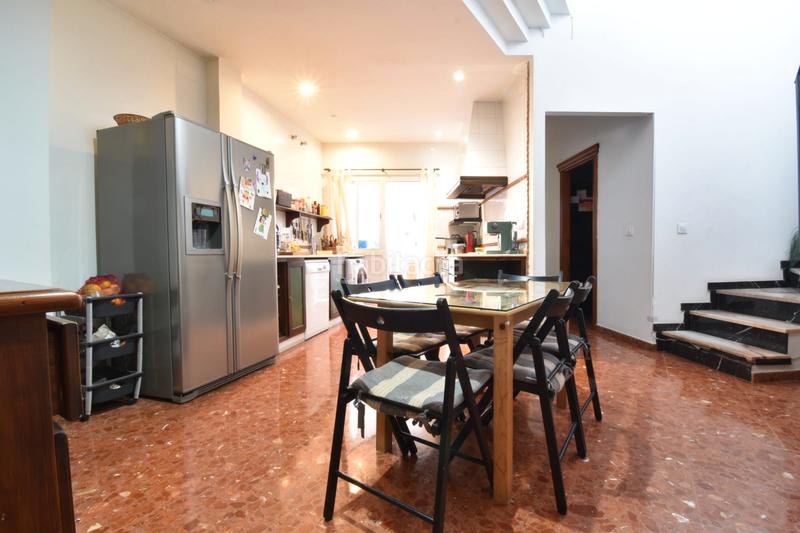 Foto 18158f3f-1a1c-4765-82d4-31c3280b57b3. Casa adosada casa en calle bailén en Los Molinos Alcalá de Guadaira