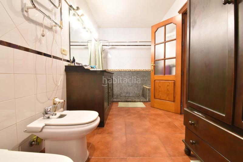 Foto ab89c3d1-3912-43cb-ae25-635476c036a6. Casa adosada casa en calle bailén en Los Molinos Alcalá de Guadaira