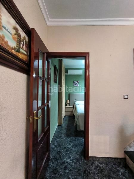 Foto df46c737-95c5-4281-acbd-7f84063bc27f. Casa a schiera in La Paz Alcalá de Guadaira