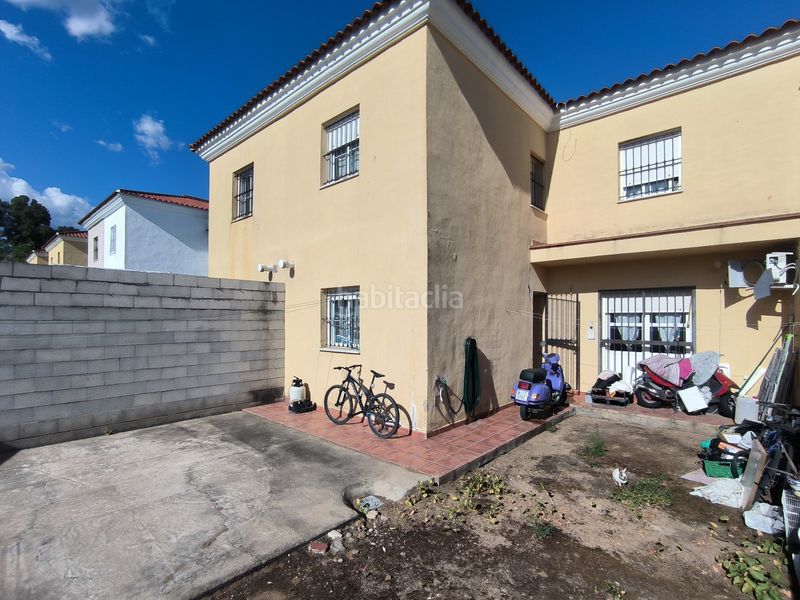 Foto 696a60a3-a05b-4031-a830-b194b868a33c. Casa adossada amb xemeneia aparcament a Garrobo (El)