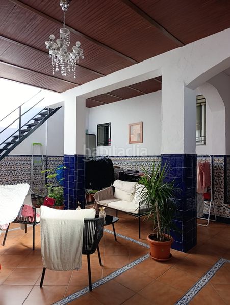 Foto f96b0ab4-2a93-4d9b-8af6-d5aa0e833bb9. Casa a Castilleja de Guzmán