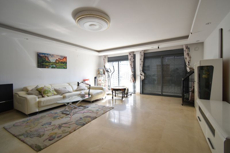 Foto be02da1e-9e82-4fdb-8f24-aa1804fff70e. Casa adossada amb calefacció piscina a Torreblanca Sevilla