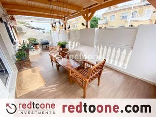 Casa in Monte y Mar. Casa en venta en urbanización con zona de jardín y piscina