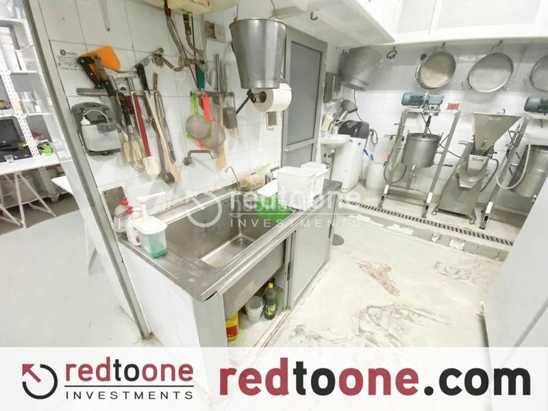 Foto 9d1466d8-94bc-44e8-84c9-50d8d22b4e4c. Local comercial a Pla de Bon Repós Alicante