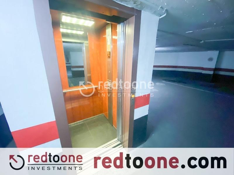 Foto 0ed5205d-b99f-4576-8c65-c78e1ef21851. Parking coche venta de plaza de garaje en pleno centro en Alicante