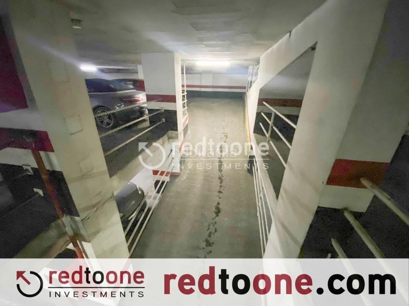 Foto 8f22e622-dd5c-4226-838d-be784334a123. Parking coche venta de plaza de garaje en pleno centro en Alicante