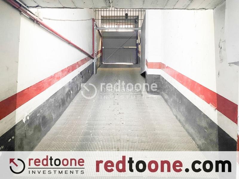 Foto 91e08f2e-ea80-4932-a021-4a6bf8db1c36. Parking coche venta de plaza de garaje en pleno centro en Alicante